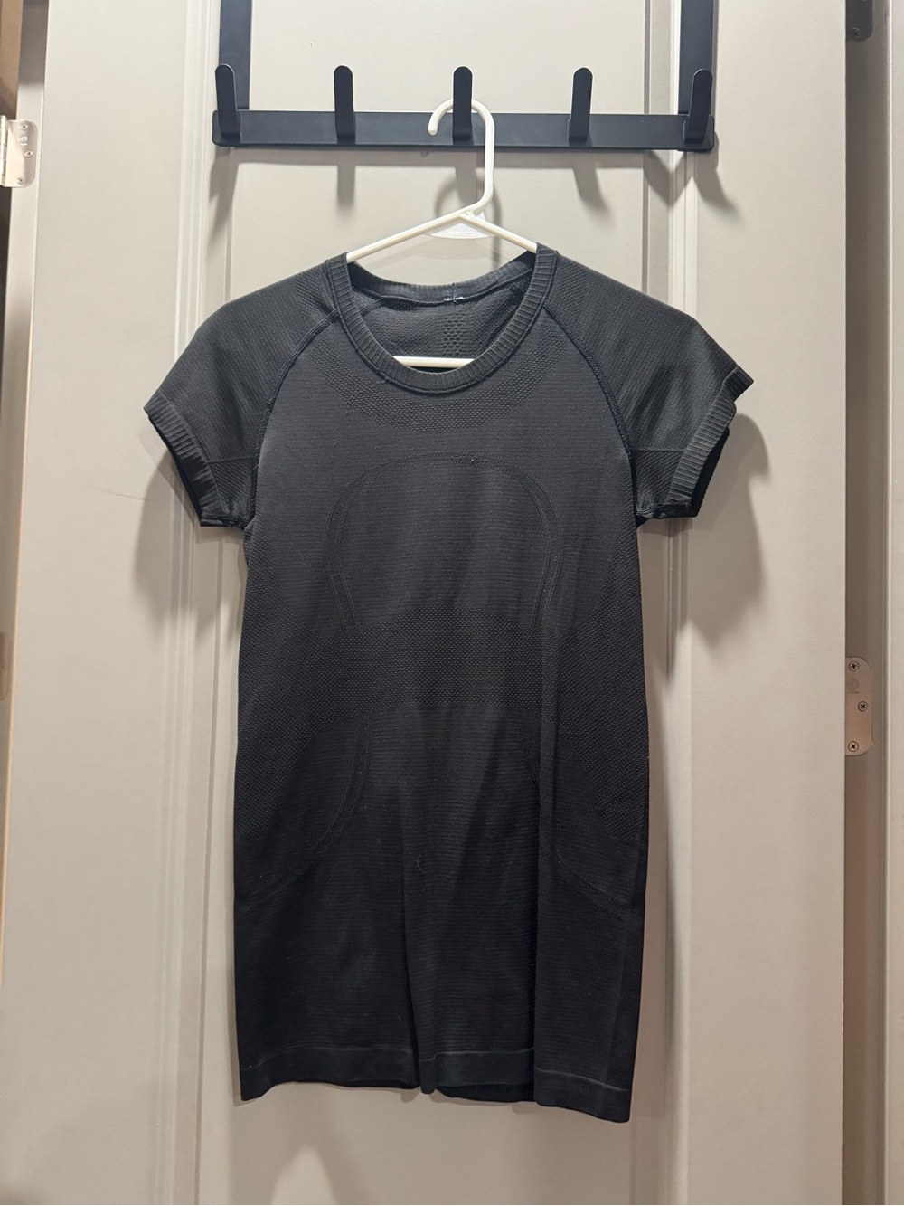 Lululemon Swiftly Tech Short Sleeve Black